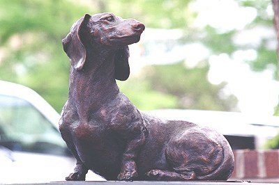 Joy Beckner bronze canine sculptor