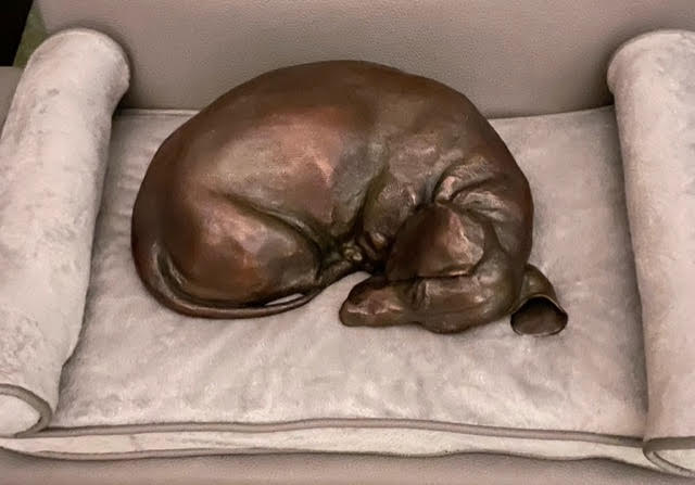 “Dreaming of Tomatoes, Too” enjoys a new bed in Chicago. “Dreaming of Tomatoes, Too” enjoys a new bed in Chicago.